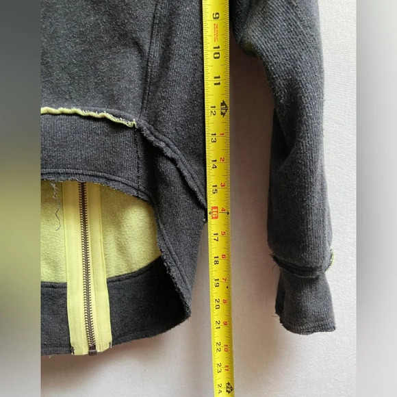 Lululemon Scuba Raw  Edge Round Hem Hoodie Jacket Zip Cotton Fleece Ribbed Sz 2 - Picture 8 of 9
